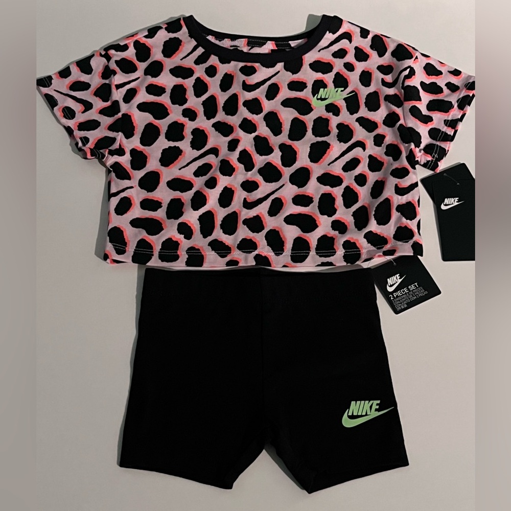 Nike baby girl toddler set